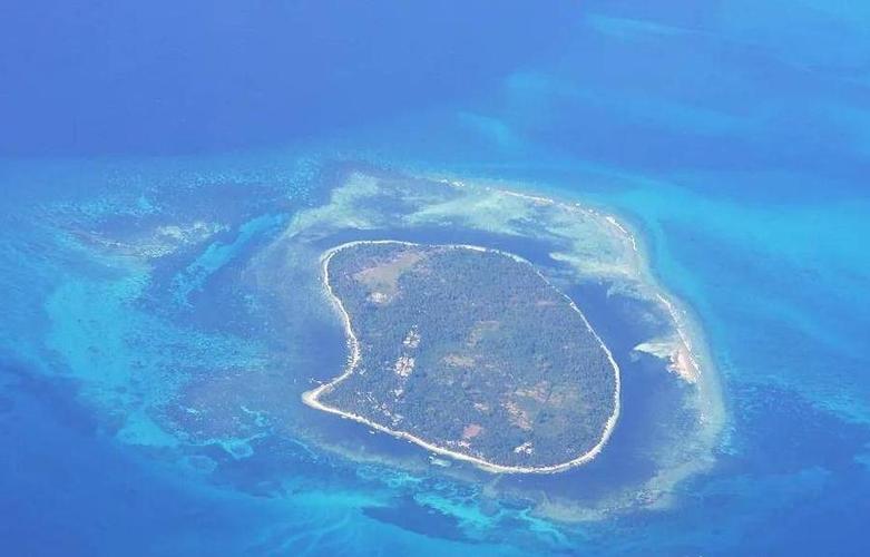 南海波濤再起,菲美日澳四國軍艦組團"打卡",解放軍轟炸機帶隊亮劍黃巖